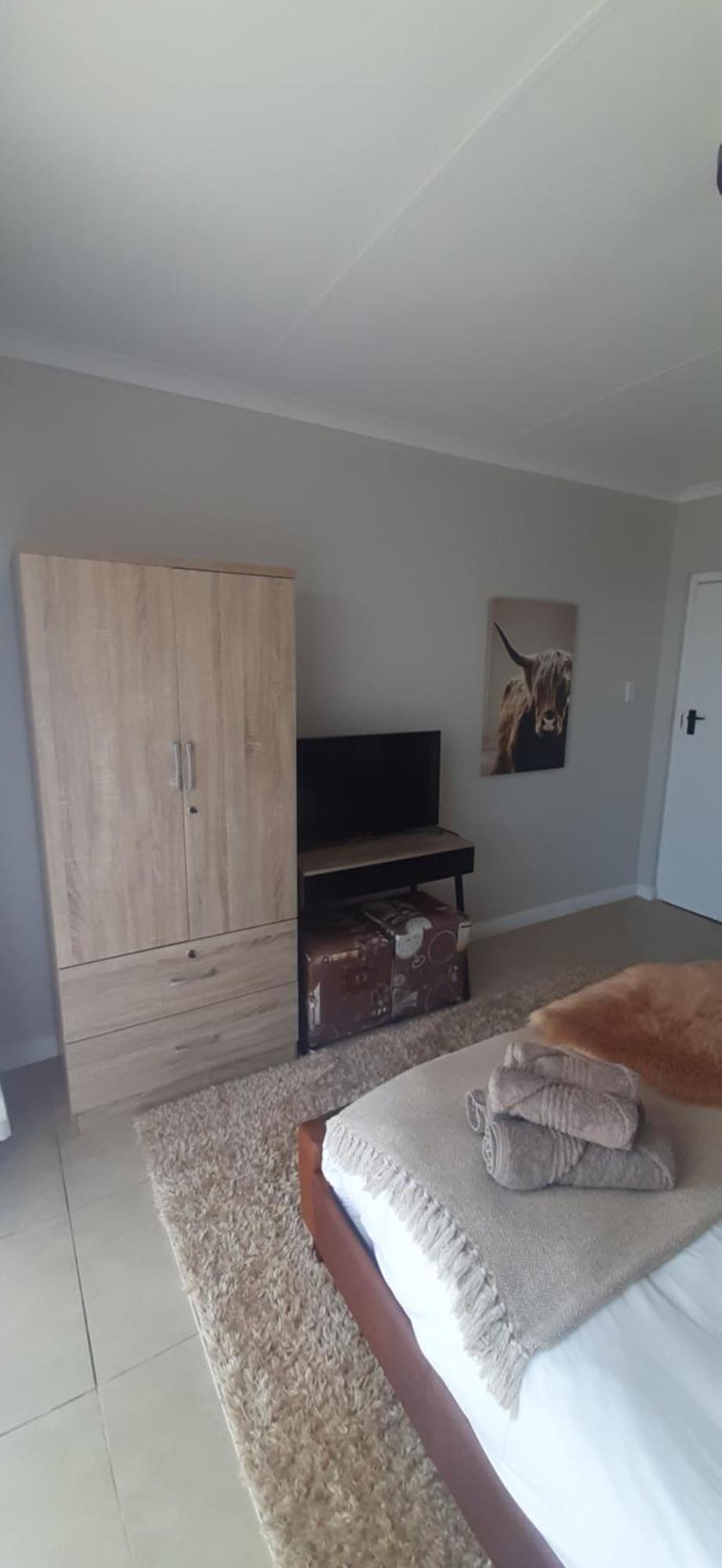 Beachview Guest Suites Port Elizabeth Exterior photo