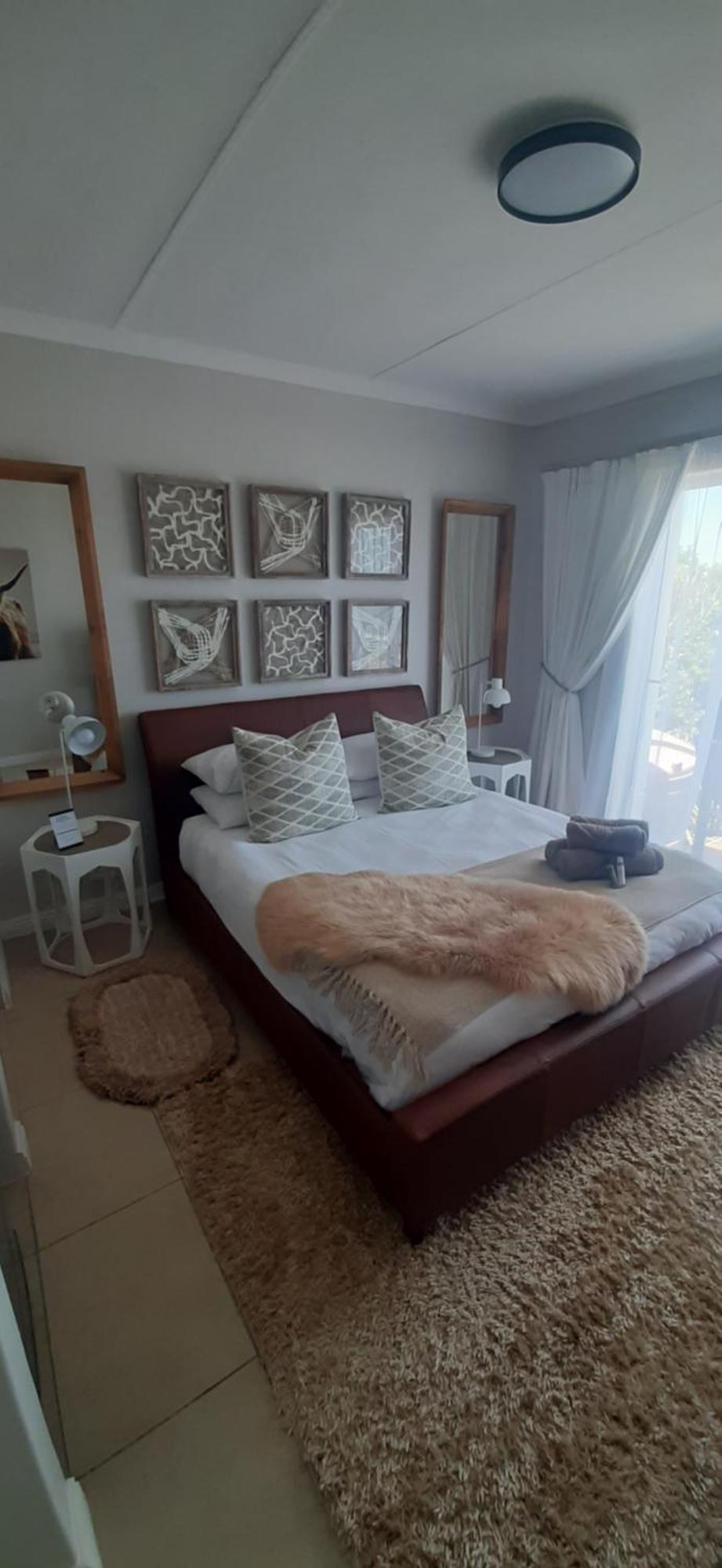 Beachview Guest Suites Port Elizabeth Exterior photo